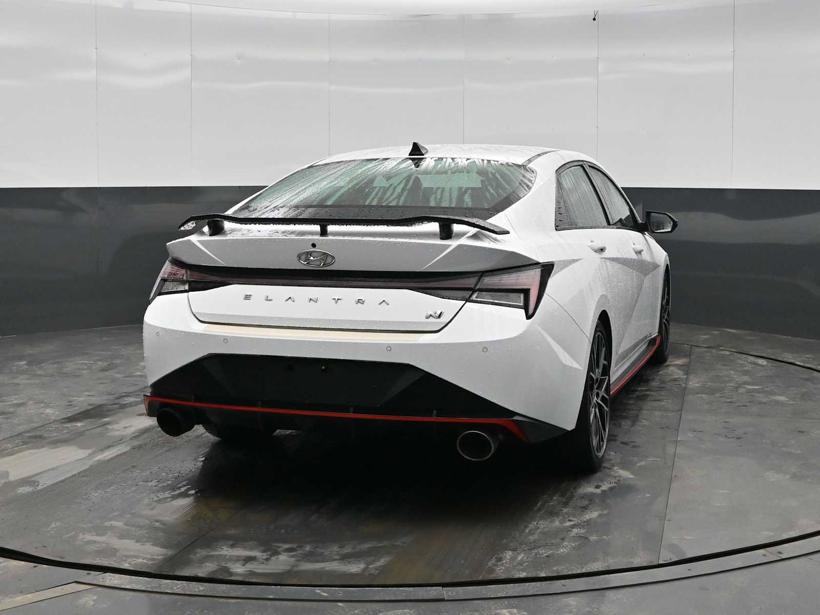 Used 2022 Hyundai Elantra N image 8