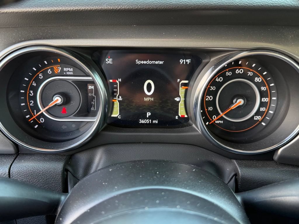 Used 2023 Jeep Gladiator Sport AWD/4WD image 18