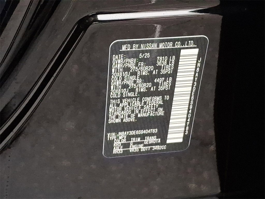 Used 2025 Nissan Armada PRO-4X image 26