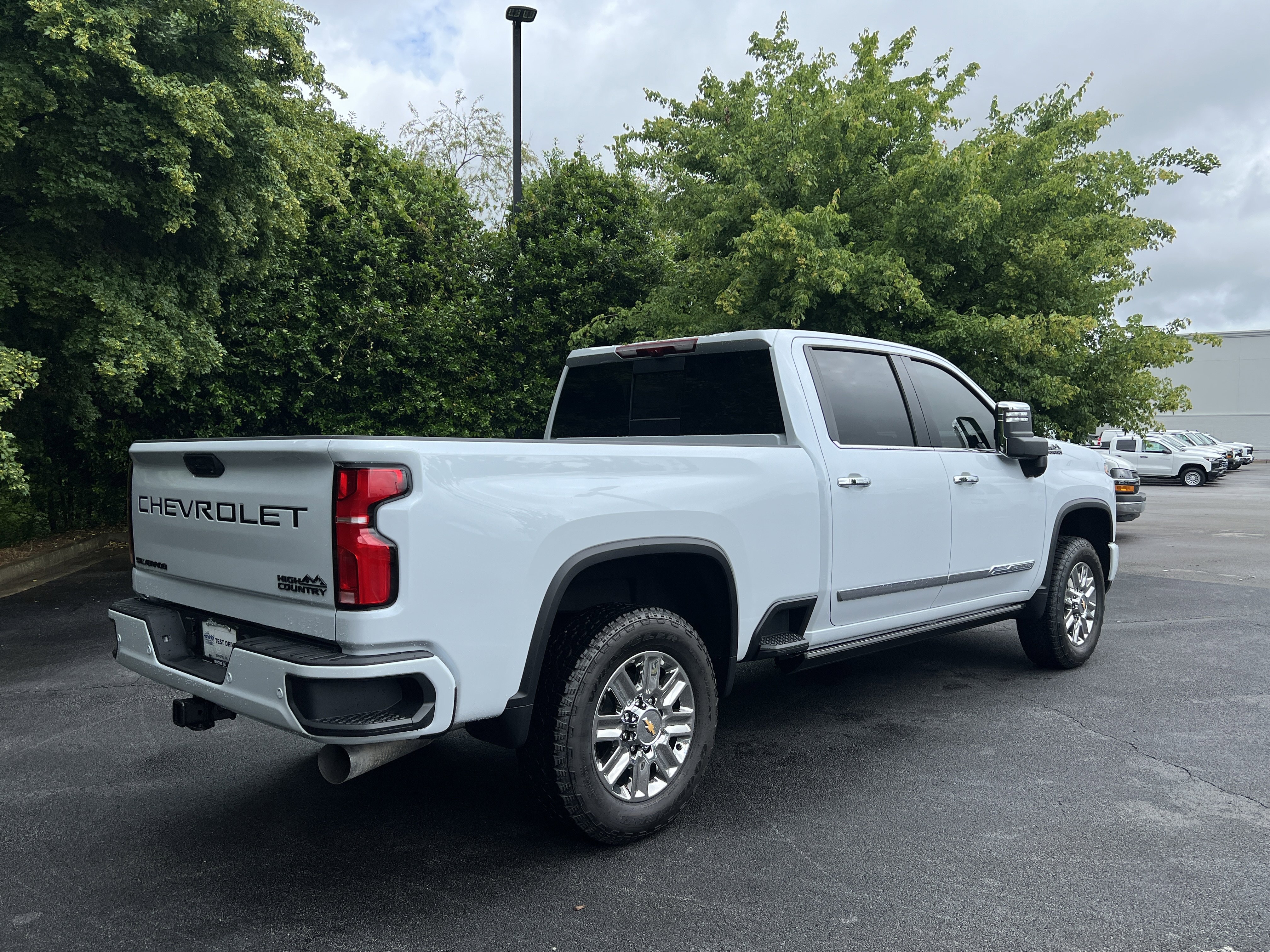 New 2026 Chevrolet Silverado 2500 High Country w/ Technology Package AWD/4WD image 8