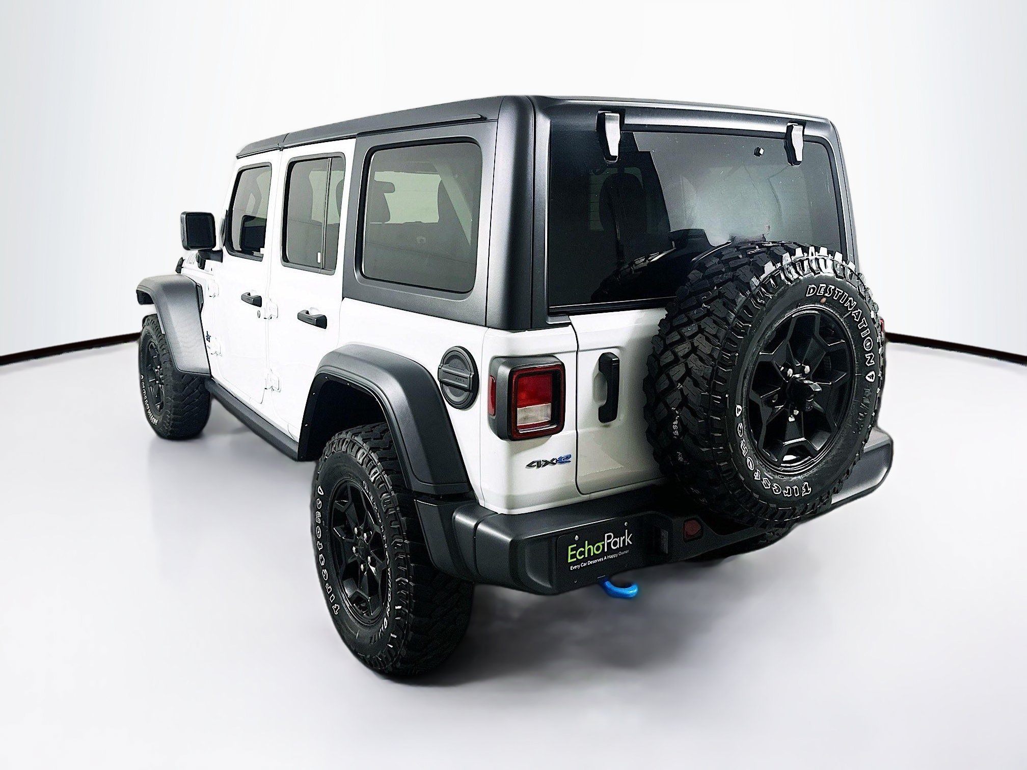 Used 2023 Jeep Wrangler Unlimited w/ Cold Weather Group AWD/4WD image 5