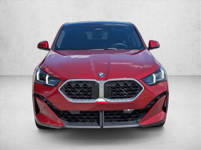 Used 2024 BMW X2 xDrive28i w/ Convenience Package AWD/4WD image 2