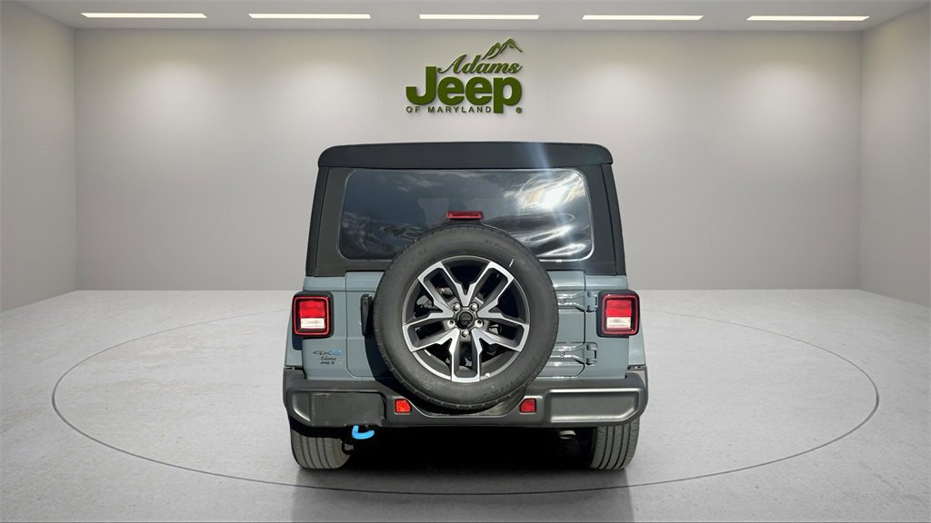 Used 2024 Jeep Wrangler Unlimited w/ Convenience Group image 8