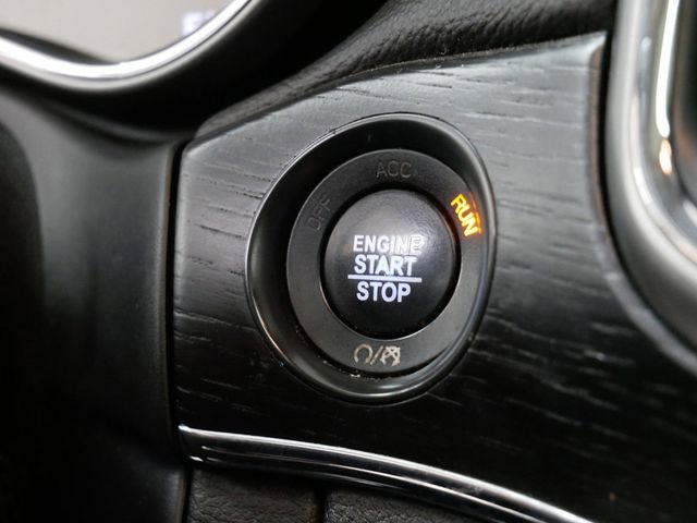 Used 2017 Jeep Grand Cherokee Summit w/ Platinum Series Group AWD/4WD image 26