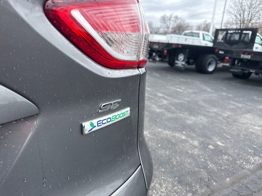 Used 2014 Ford Escape SE image 11