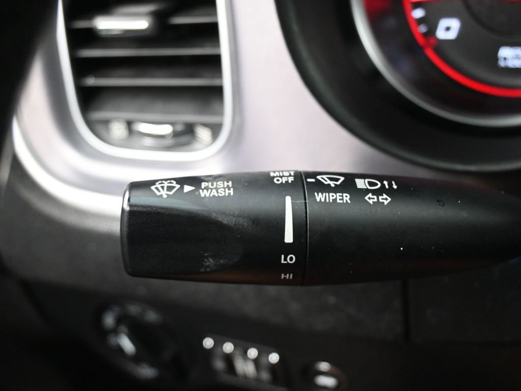 Used 2019 Dodge Charger SXT image 16