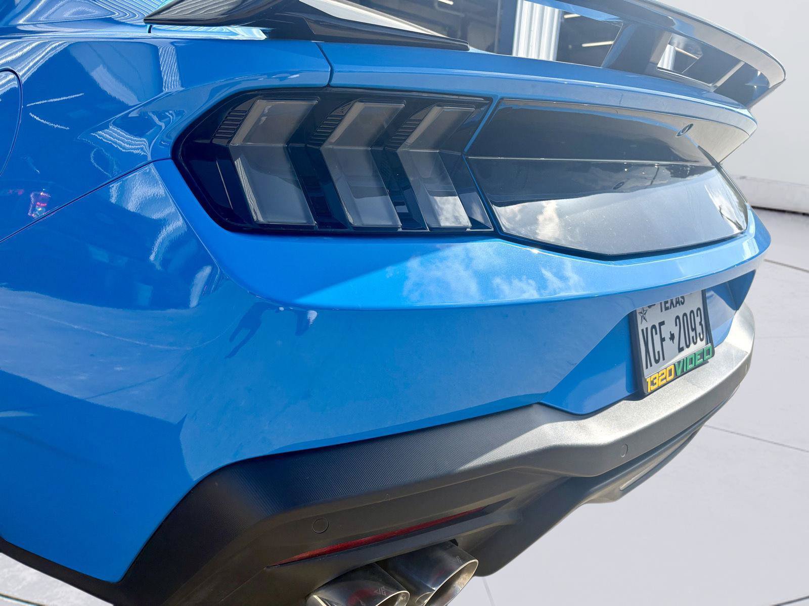 Used 2025 Ford Mustang GT RWD image 5