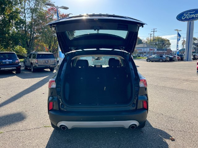 Used 2020 Ford Escape SE FWD image 28