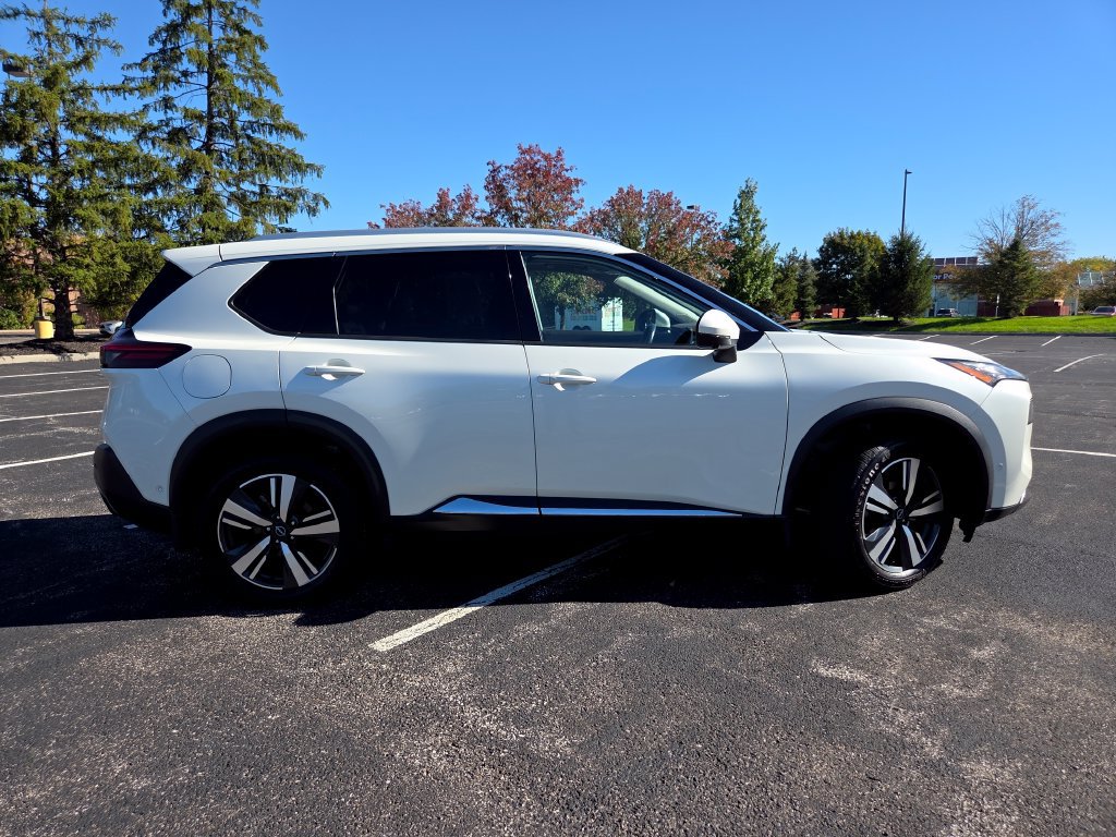 Used 2023 Nissan Rogue SL w/ SL Premium Package AWD/4WD image 29