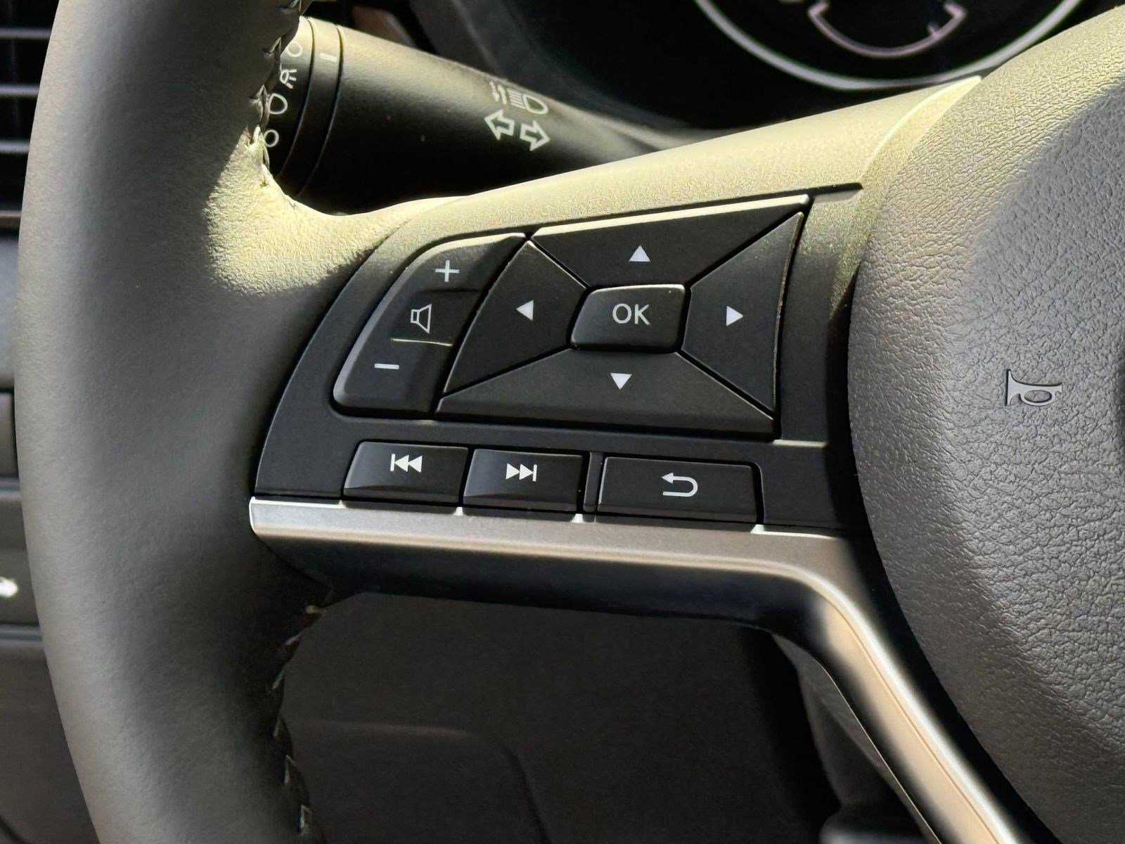 New 2025 Nissan Sentra SV w/ All-Weather Package image 14