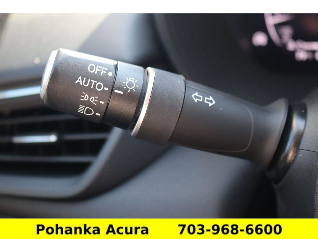 Certified 2025 Acura TLX w/ Technology Package image 19