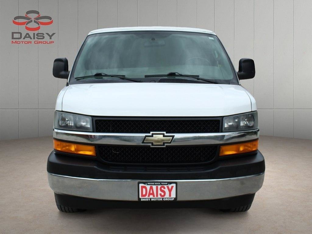 Used 2019 Chevrolet Express 3500 w/ Power Convenience Package RWD image 2