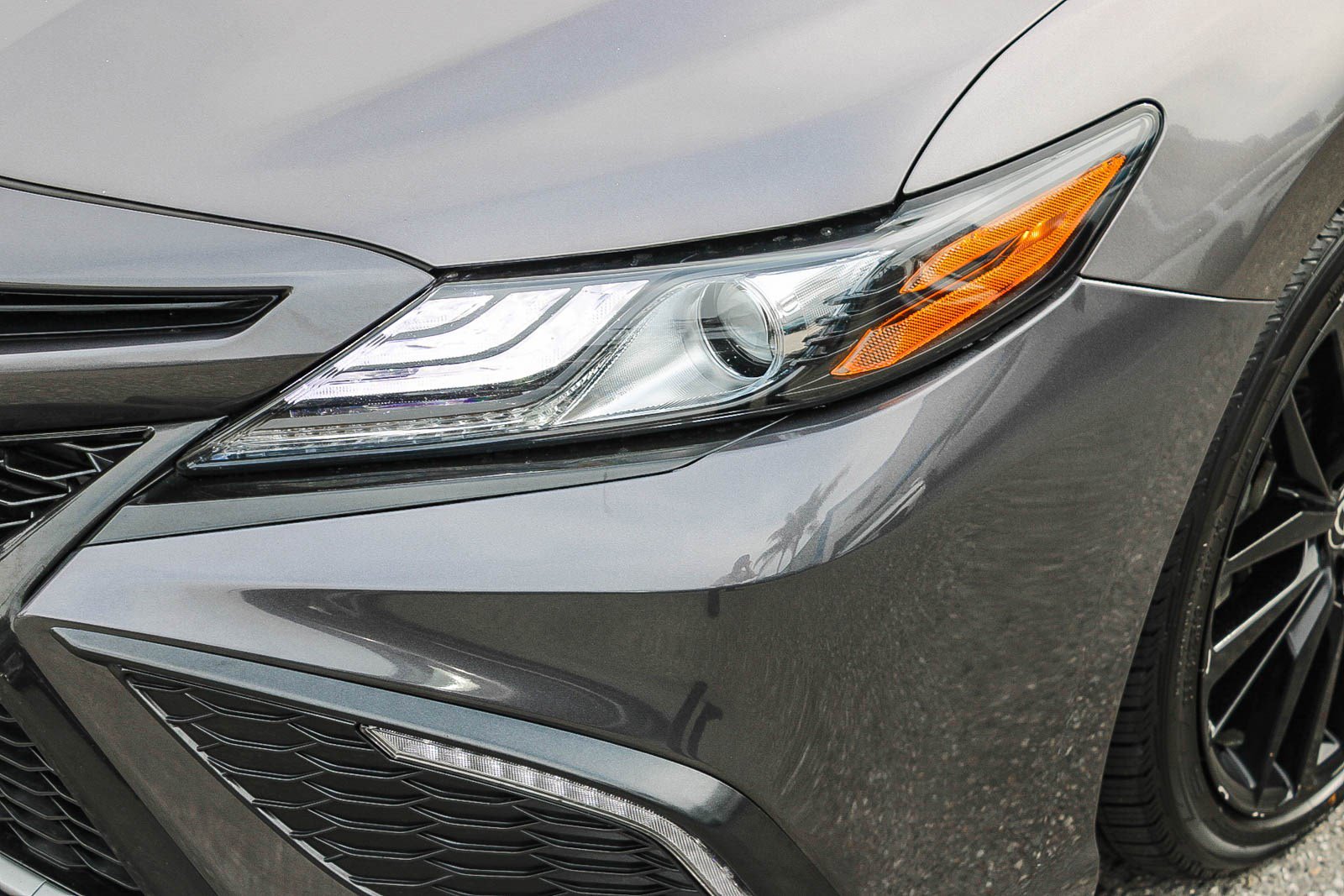 Used 2024 Toyota Camry XSE image 5