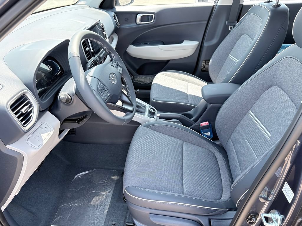 New 2026 Hyundai Venue SEL FWD image 8
