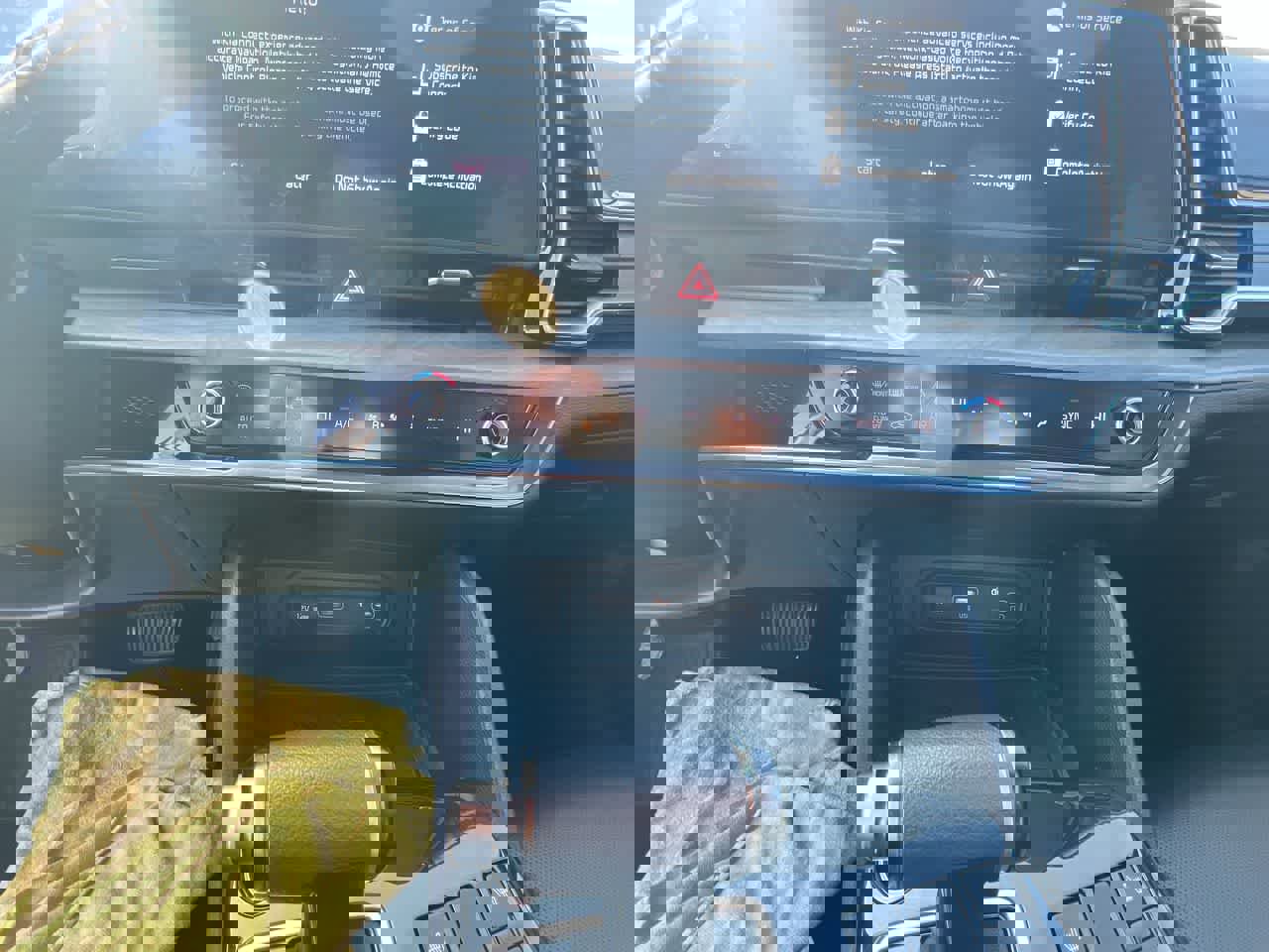 Certified 2023 Kia Sportage X-Line w/ X-Line Premium Package image 19