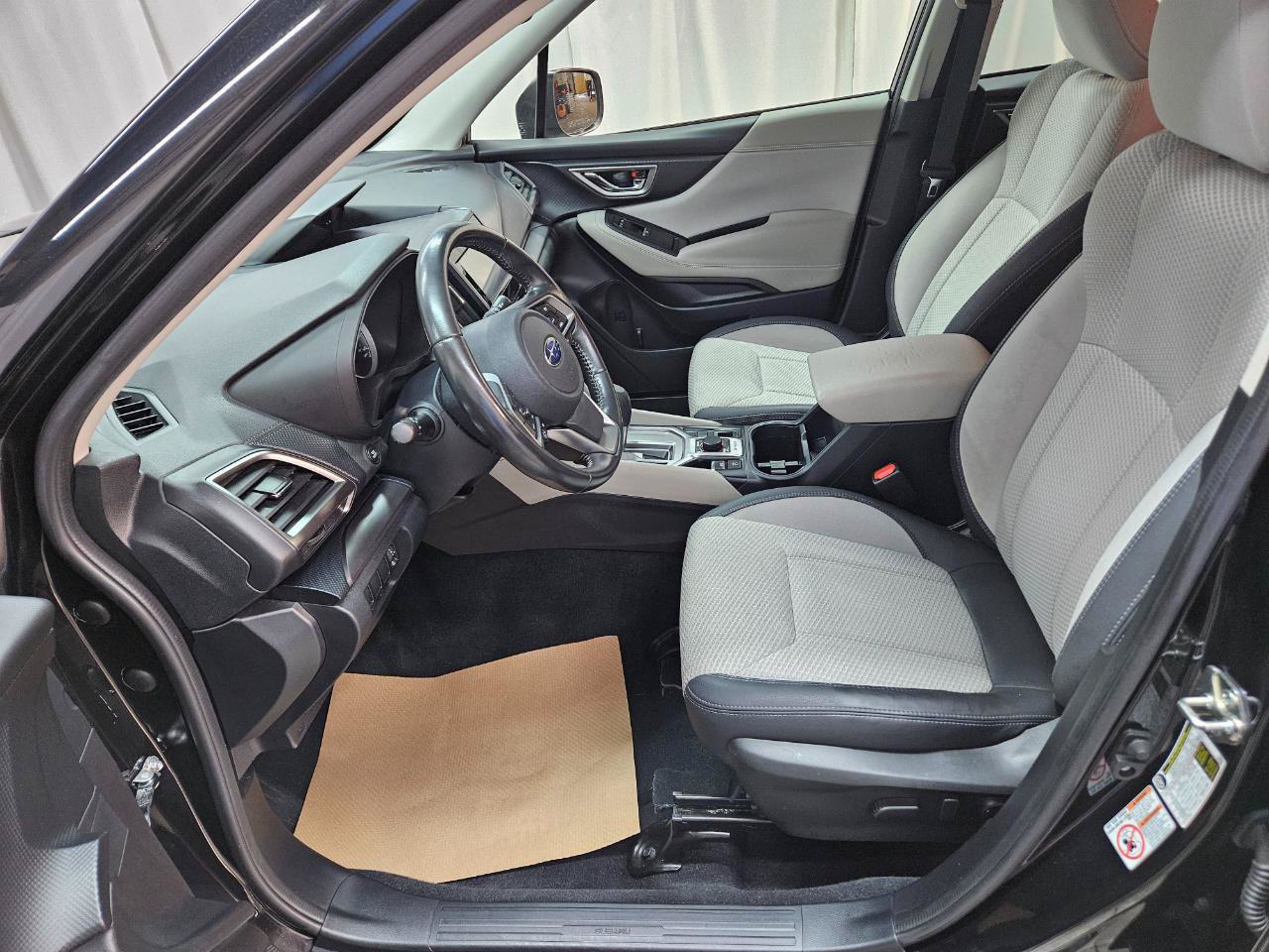 Used 2019 Subaru Forester Premium AWD/4WD image 14