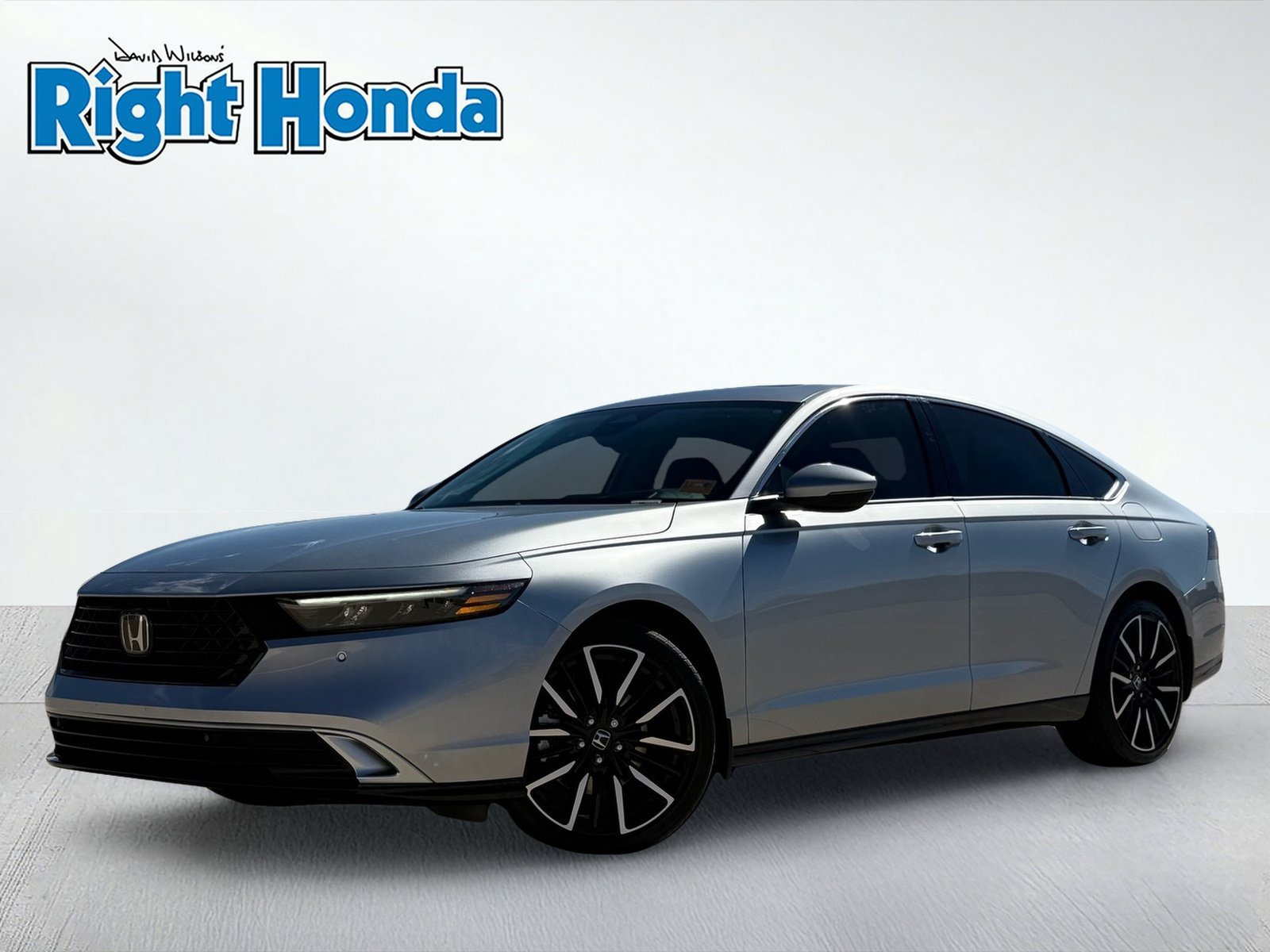New 2026 Honda Accord Touring image 2