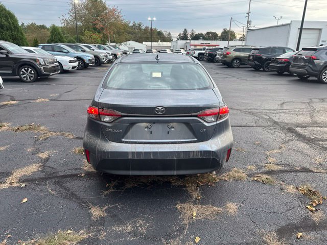 Used 2025 Toyota Corolla LE FWD image 6