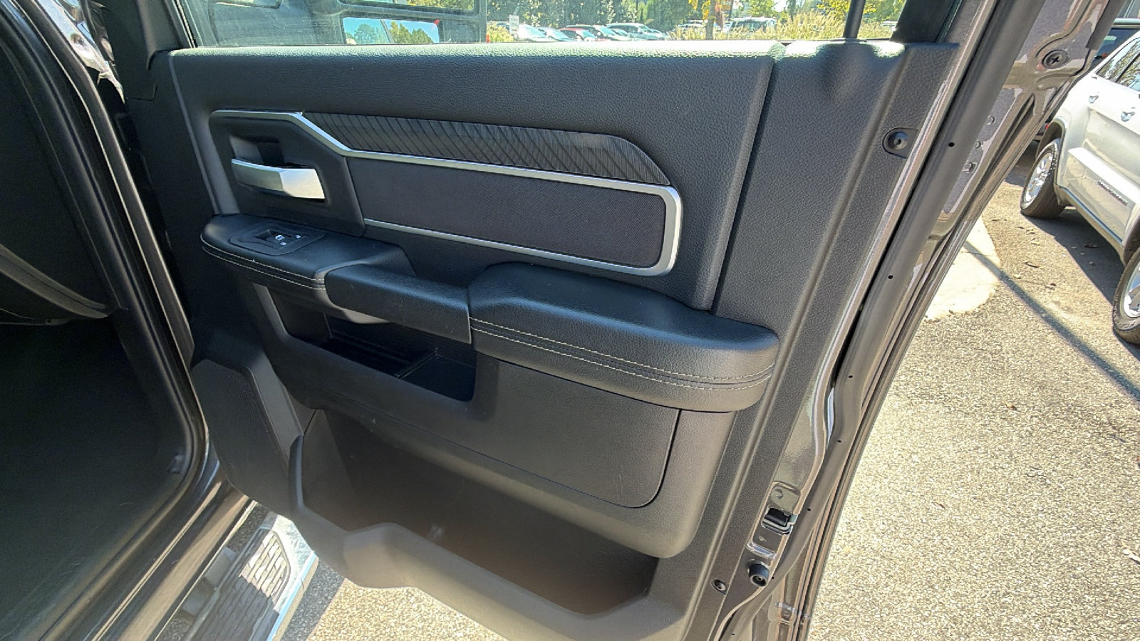Used 2026 RAM 2500 Big Horn AWD/4WD image 18