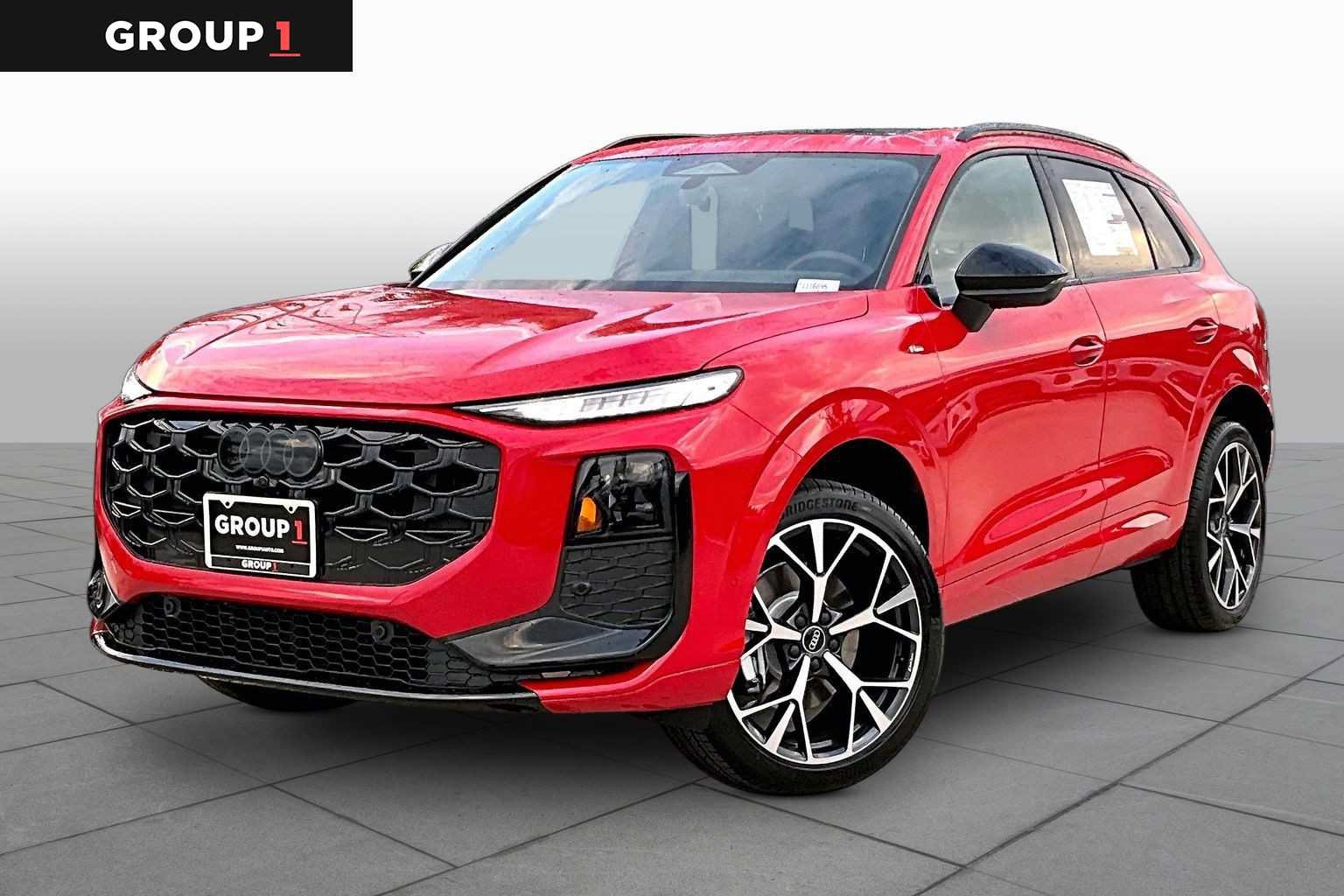 New 2026 Audi Q3 quattro 2.0T AWD/4WD image 1