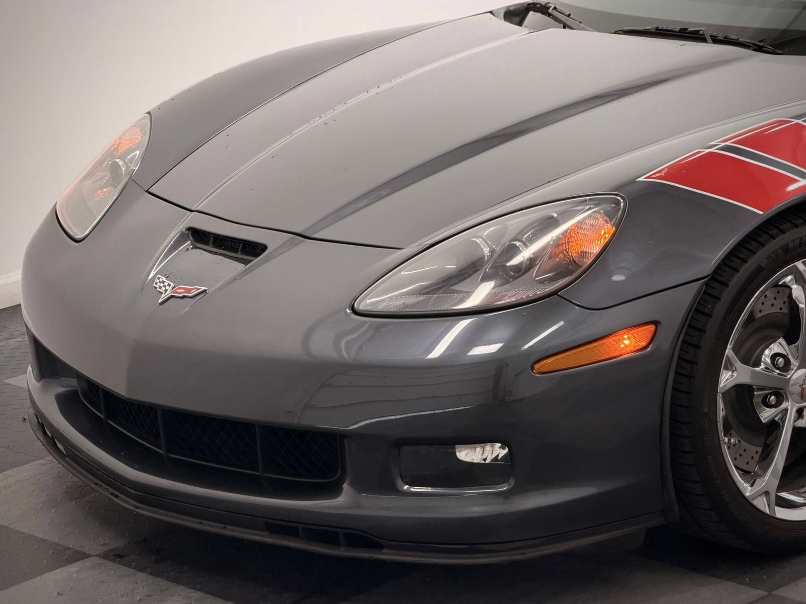 Used 2011 Chevrolet Corvette Grand Sport w/ Preferred Equipment Group RWD image 2