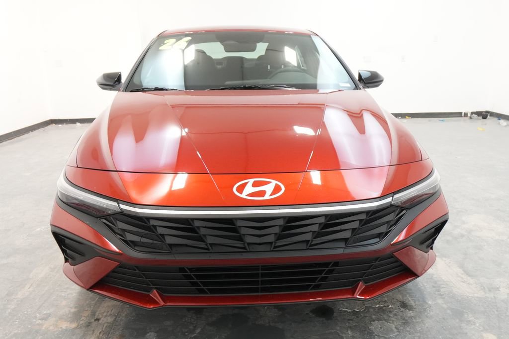 New 2026 Hyundai Elantra Sport image 2