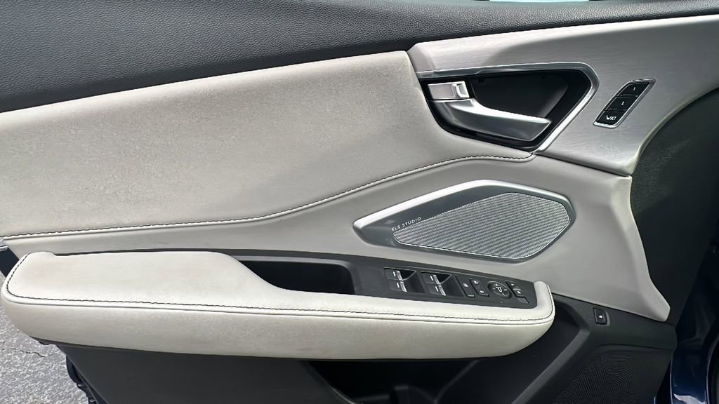 Used 2023 Acura RDX FWD w/ Technology Package image 14