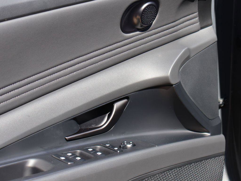 New 2026 Hyundai Elantra Sport w/ Cargo Package image 23
