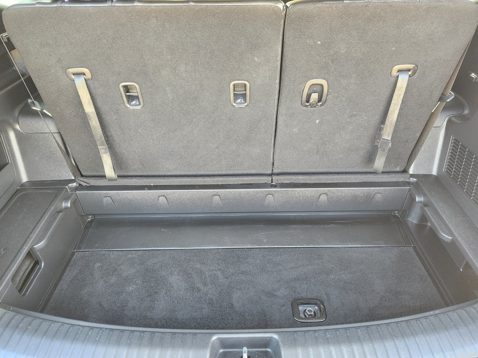 Used 2024 Kia Telluride LX FWD image 36