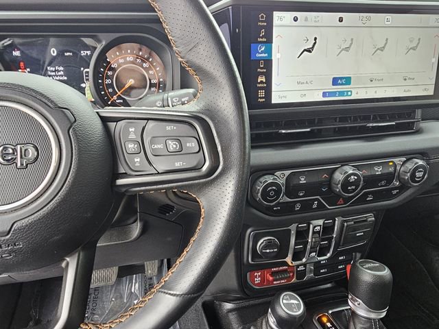 Used 2024 Jeep Gladiator Mojave image 23