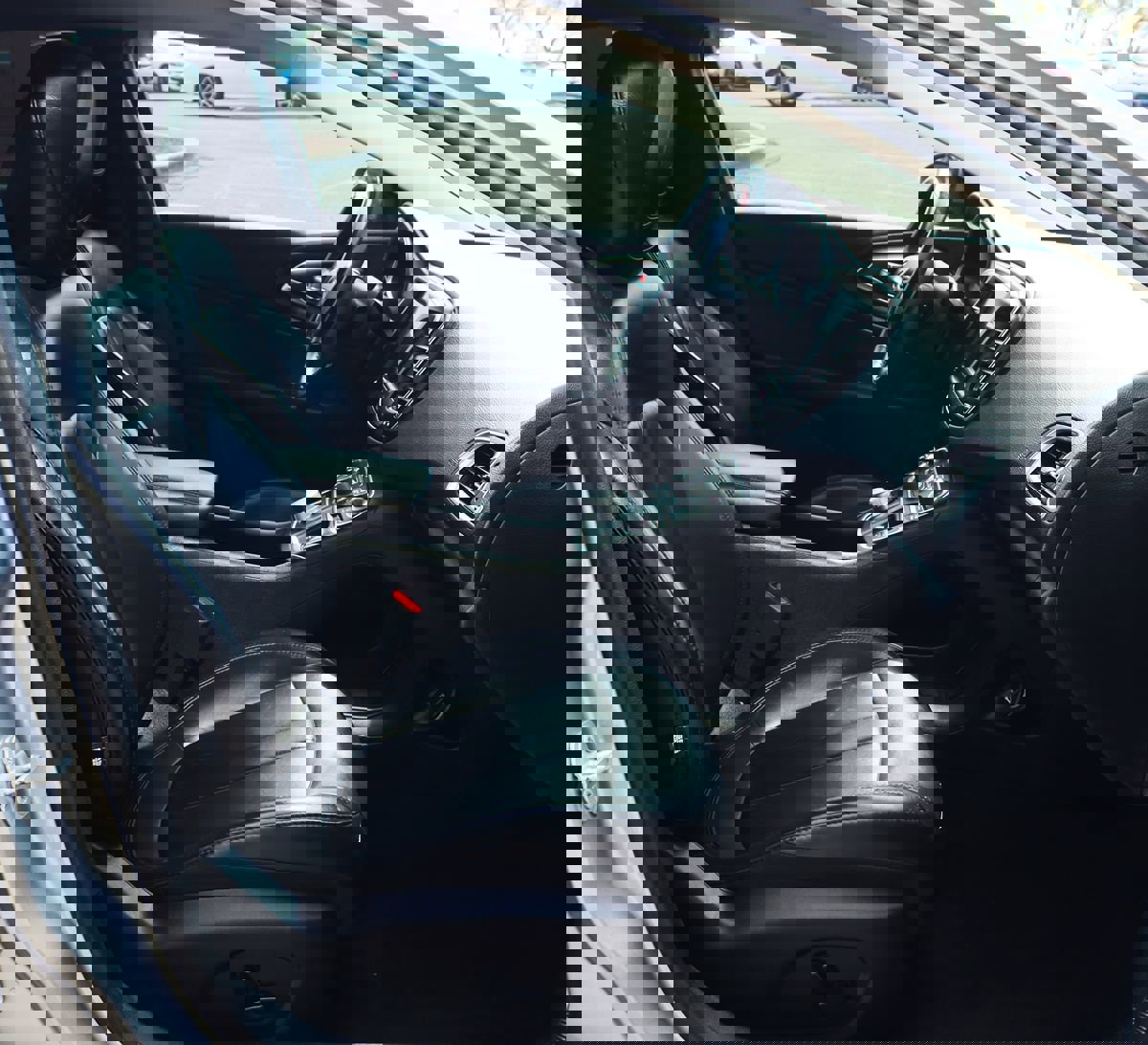 Used 2017 Chrysler 200 Limited Platinum image 30