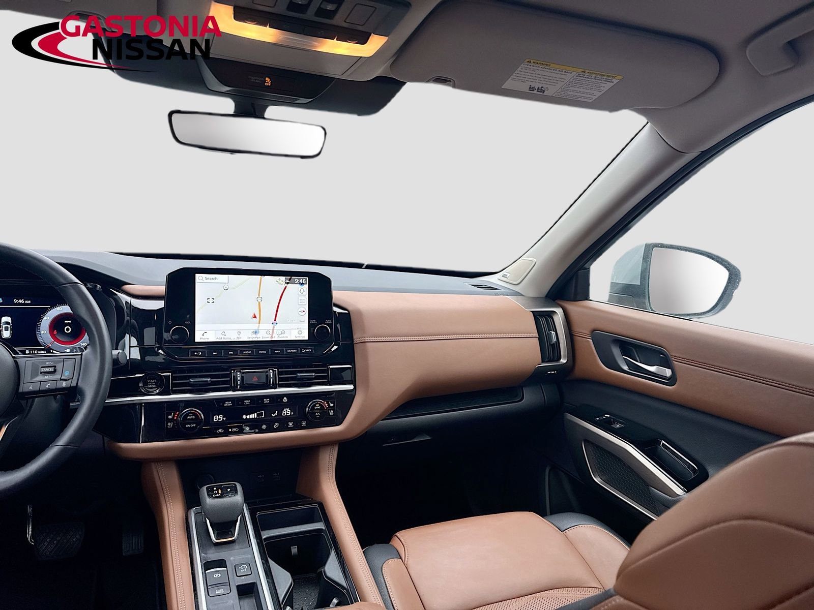 Used 2025 Nissan Pathfinder Platinum w/ Cargo Package image 32