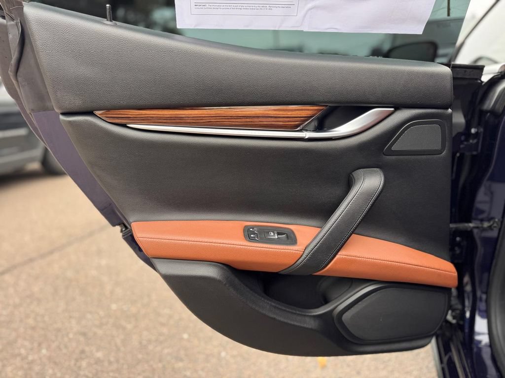 Used 2019 Maserati Ghibli S Q4 AWD/4WD image 20