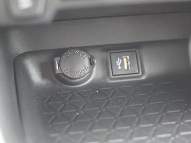 Used 2023 Toyota RAV4 LE FWD image 31