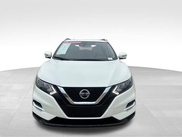 Used 2022 Nissan Rogue Sport SL FWD image 5
