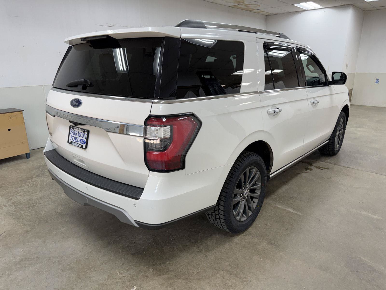 Used 2021 Ford Expedition Limited AWD/4WD image 7