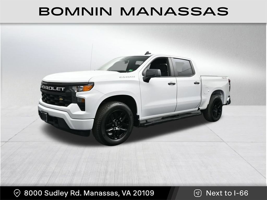 Used 2023 Chevrolet Silverado 1500 Custom image 1