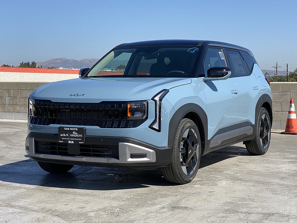 New 2027 Kia Seltos S FWD image 8