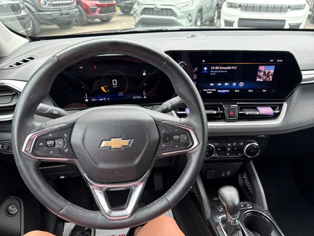 Used 2024 Chevrolet TrailBlazer LT w/ Convenience Package AWD/4WD image 10