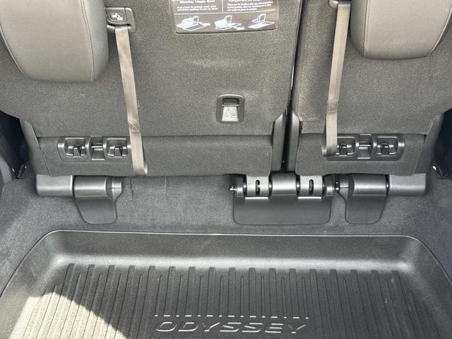 Used 2026 Honda Odyssey EX-L image 18