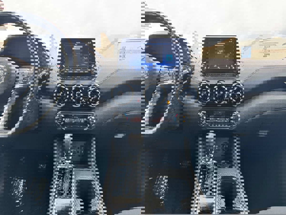 Used 2022 Nissan Sentra SV w/ All-Weather Package image 15