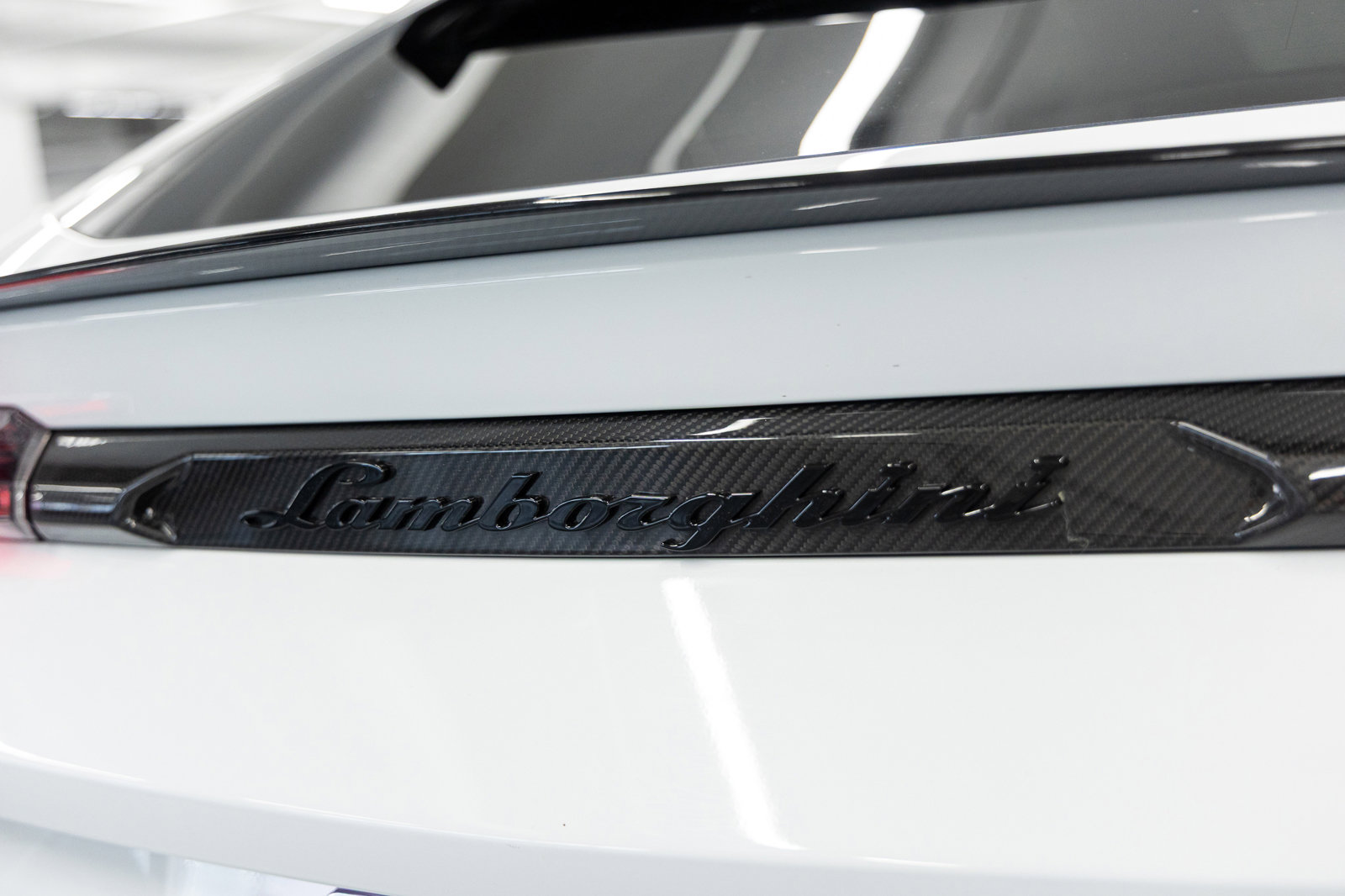 Used 2024 Lamborghini Urus Performante image 23