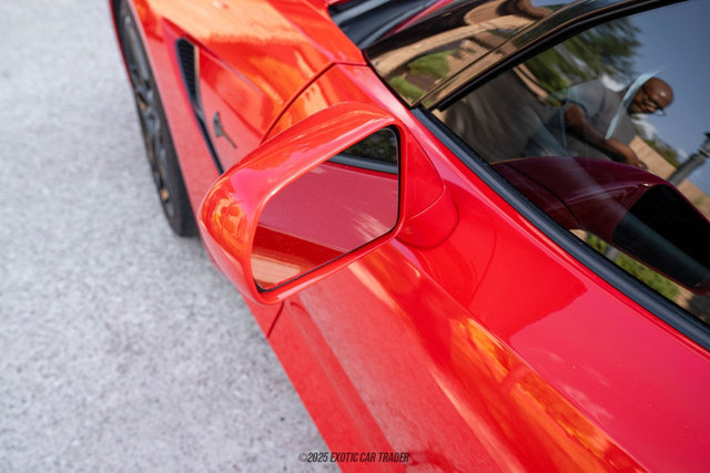 Used 2019 Chevrolet Corvette Stingray Coupe w/ Carbon Flash Badge Package image 98