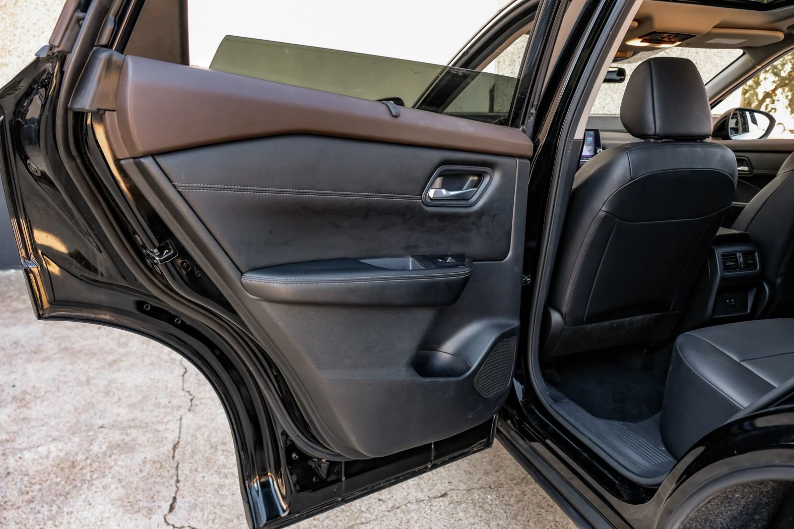 Used 2023 Nissan Rogue SV w/ SV Premium B Package AWD/4WD image 59