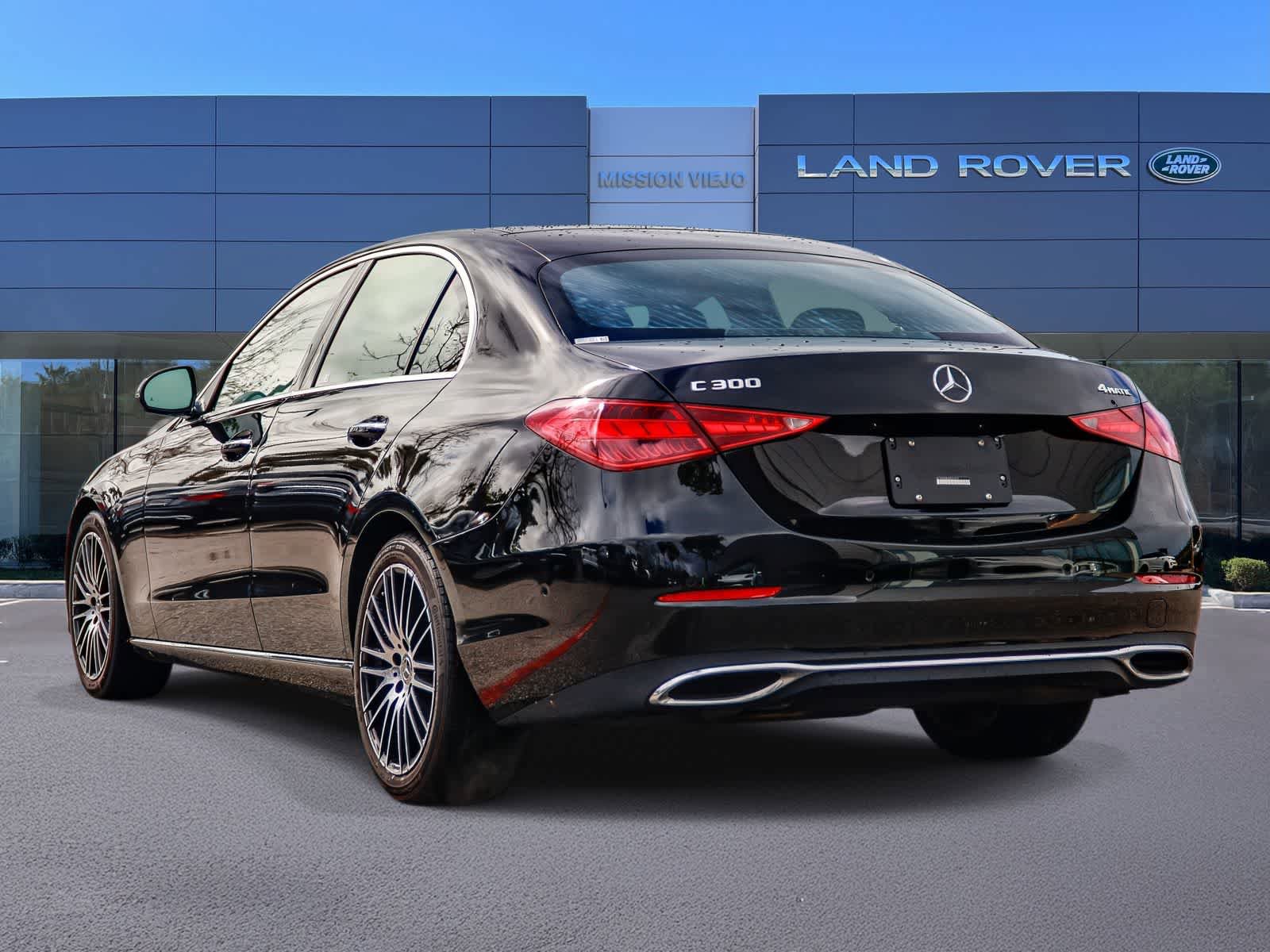 Used 2025 Mercedes-Benz C 300 4MATIC Sedan image 6