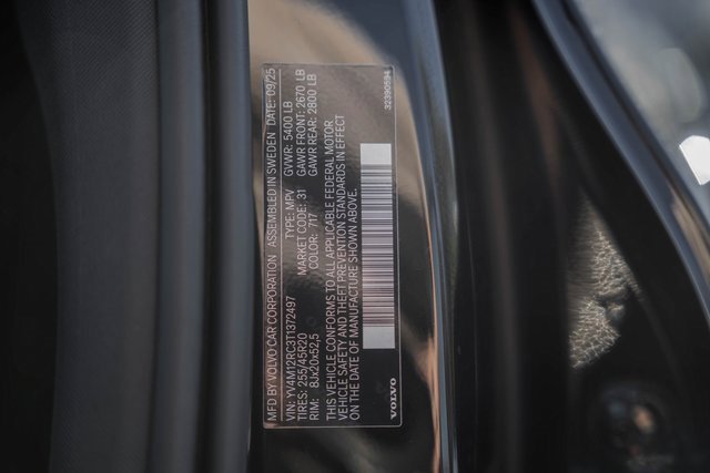 New 2026 Volvo XC60 B5 Plus w/ Protection Package Premier image 36