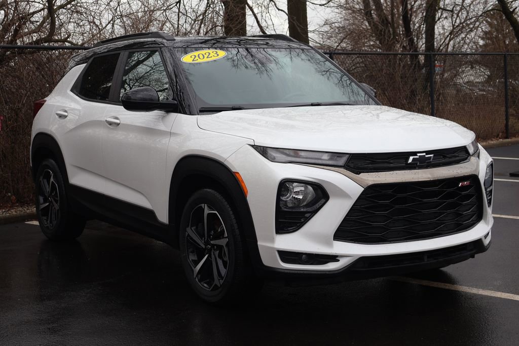 Certified 2023 Chevrolet TrailBlazer RS w/ Sun and Liftgate Package image 11