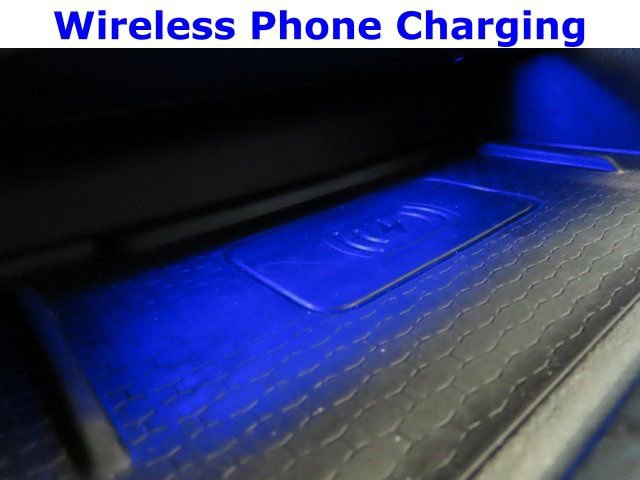 Used 2024 Jaguar F-PACE R-Dynamic S image 26