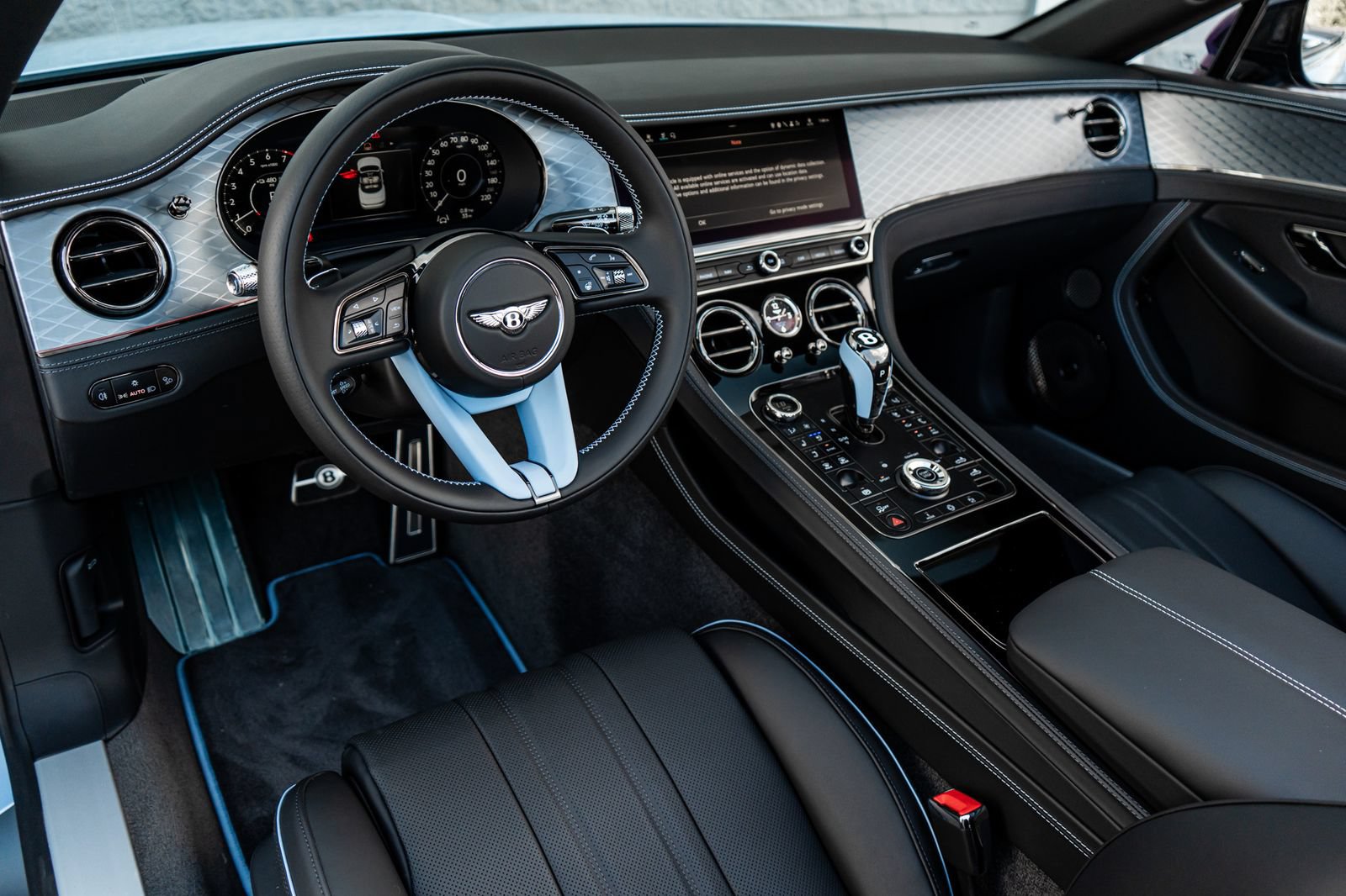 Certified 2026 Bentley Continental GTC AWD/4WD image 29