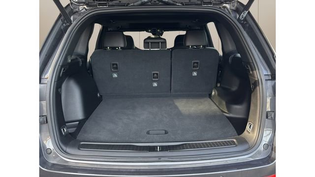 Certified 2023 Jeep Grand Cherokee Altitude image 10